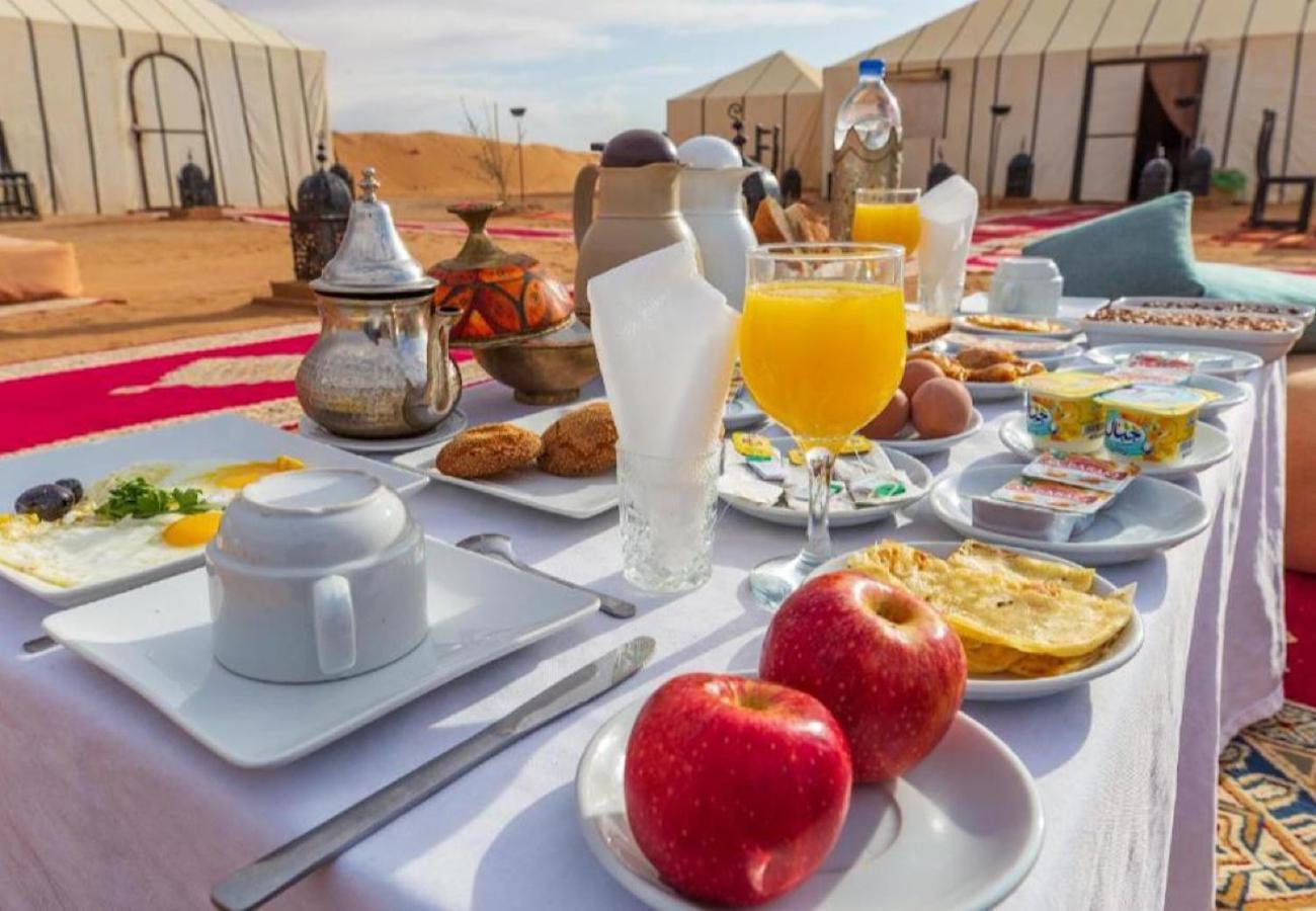 Host Luxury Camp Hotel Merzuga Kültér fotó
