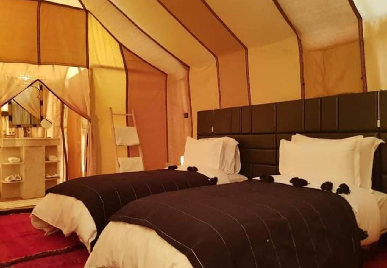 Host Luxury Camp Hotel Merzuga Kültér fotó